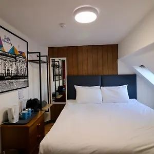 St Christopher's Original Hostal Edimburgo